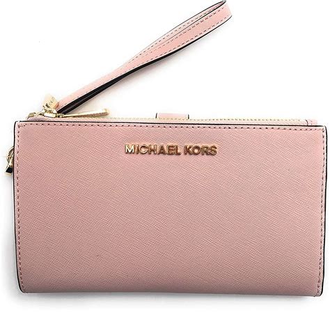 women michael kors jet set travel